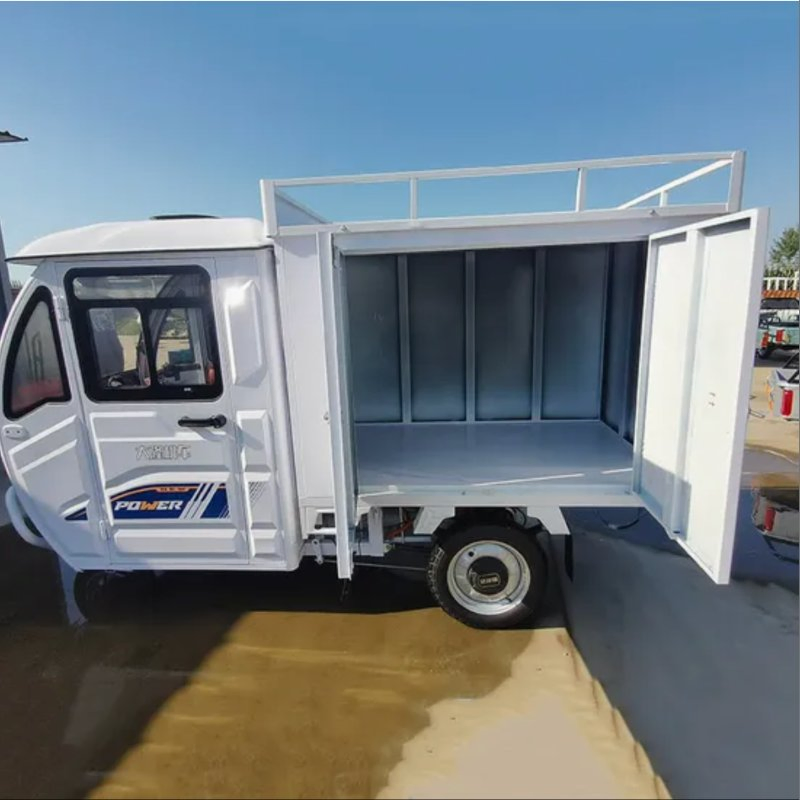 Hot Selling Low Price Fully Enclosed Motorcycle Large Cargo Box Electric Tricycles Three Wheel Tricycle with Cabin for Delivery - Image 3