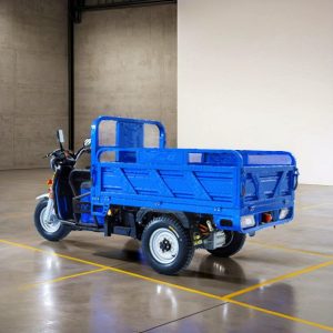 Lightweight Electric Cargo Tricycle for Easy Maneuverability and Transport