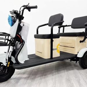 Open Type Leisure Electric Tricycle for Cargo/Passenger with Two Rows of Seats