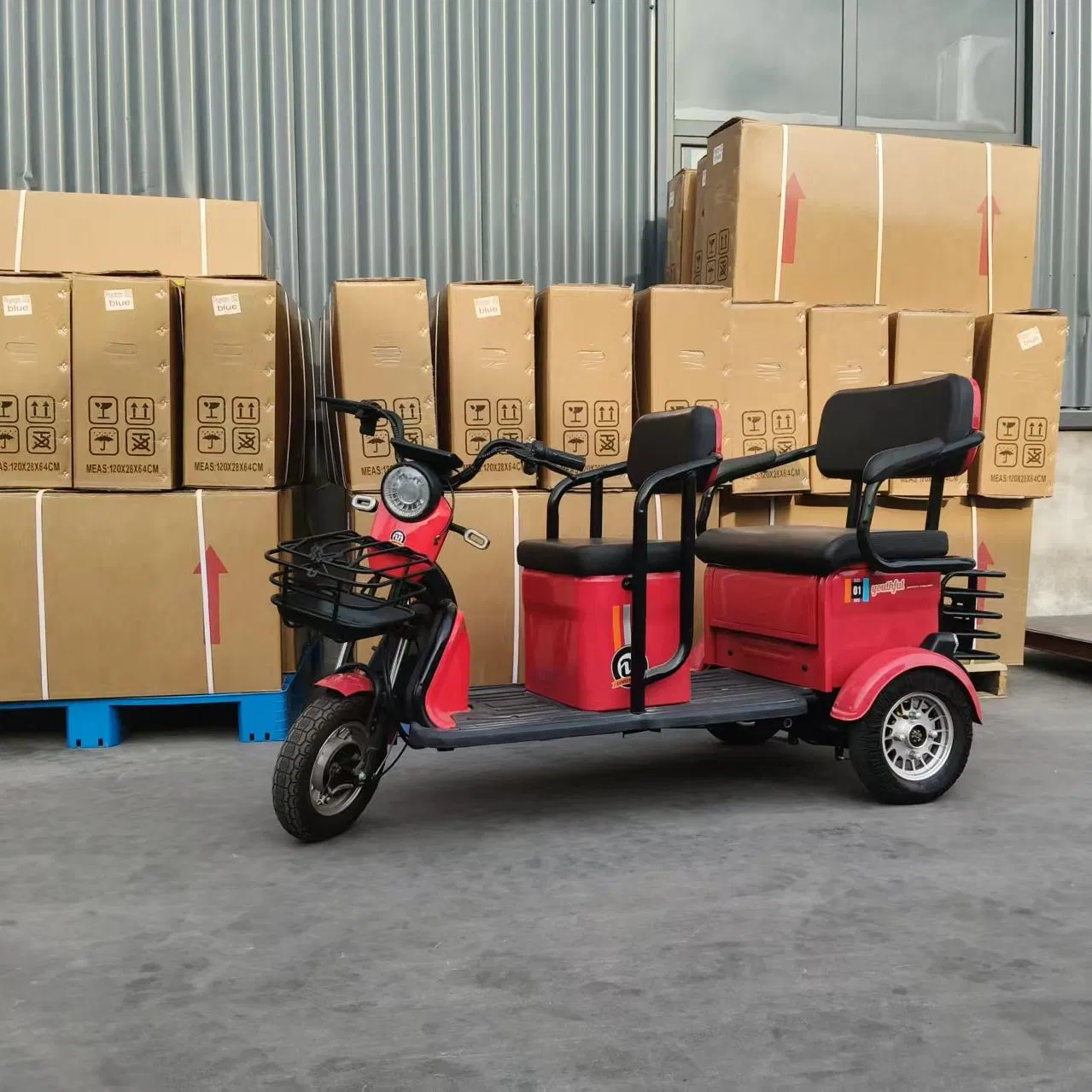 Comfortable Double-Seat Electric Tricycle Suitable for Daily Trip and Cargo Transport - Image 4