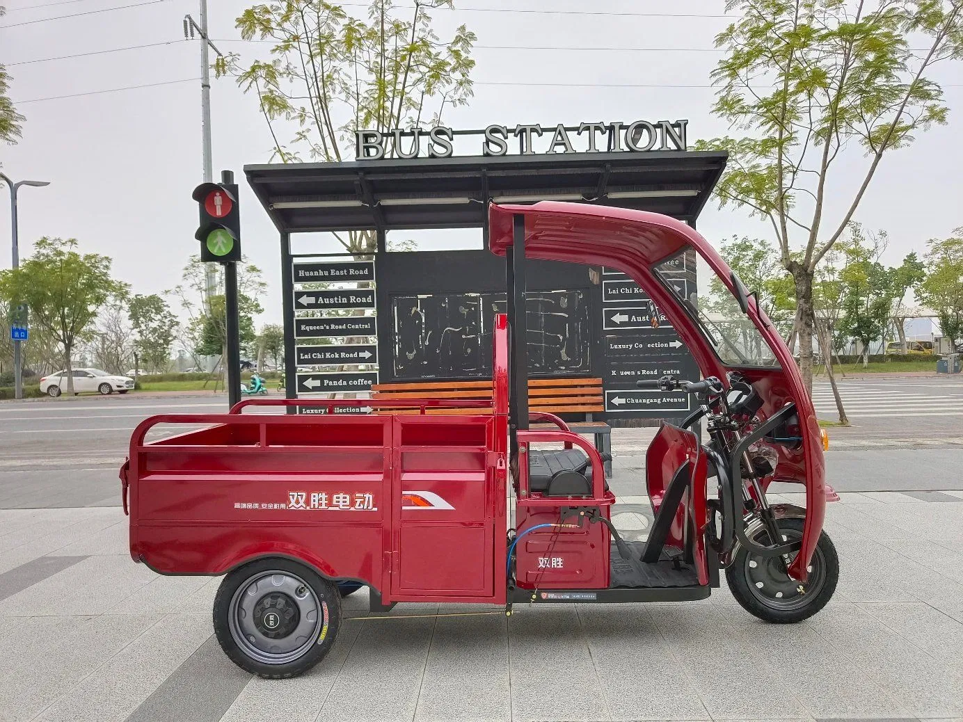 Comfortable 1000W Power Electric Open Market Stalls Household Freight Transport Adults Flatbed Cargo Tricycle - Image 6
