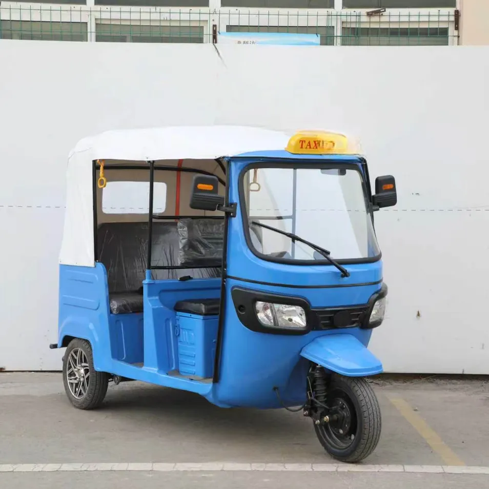 Compact Electric Cargo Tricycle Used for Rural Small Goods Transportation Work - detail 4