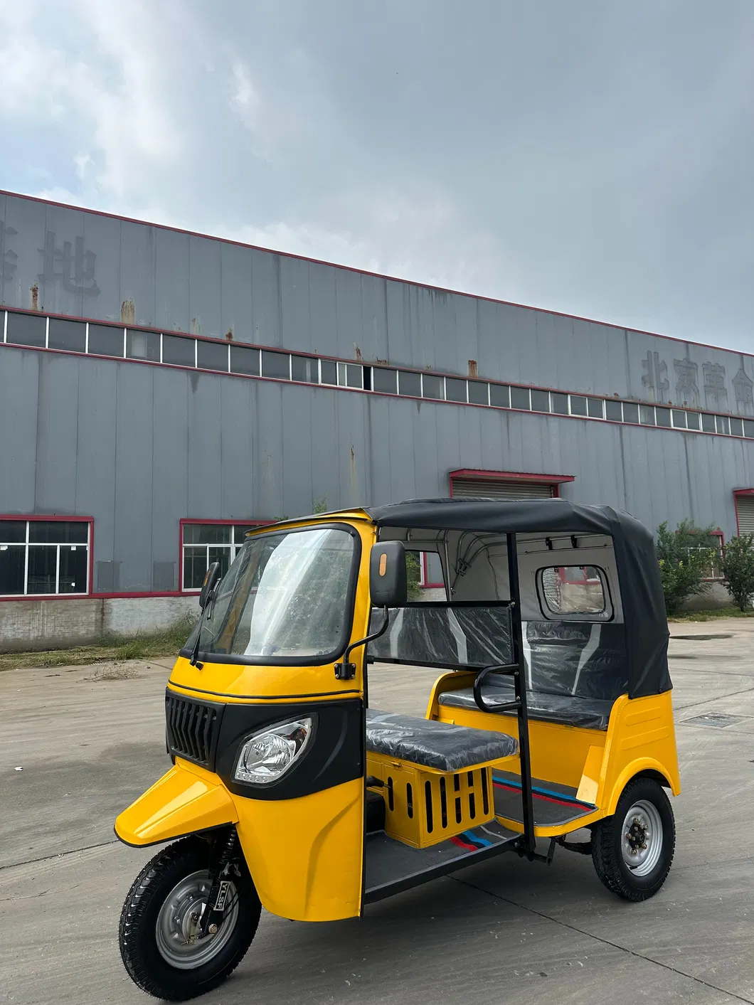 Auto Rickshaw Closed Electric 3000W 4000W 3 Wheeler Motociclet Triciclo Gasolina Tricycle Motor Pickup Cargo 3 Row Passengers Motorcycle Adult Taxi Tuk-Tuk - detail 1