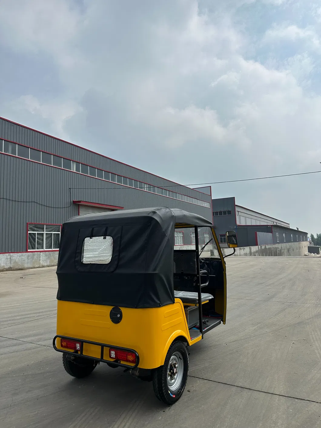 Auto Rickshaw Closed Electric 3000W 4000W 3 Wheeler Motociclet Triciclo Gasolina Tricycle Motor Pickup Cargo 3 Row Passengers Motorcycle Adult Taxi Tuk-Tuk - detail 4
