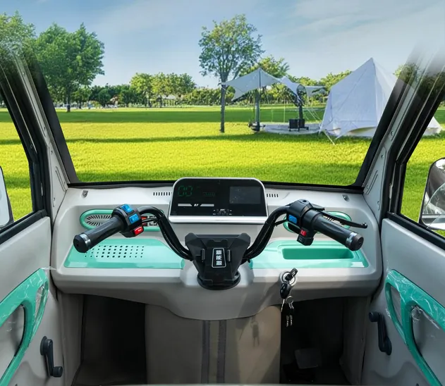 5-Door Large Space Fully Encolesd Electric Passenger Tricycle for People Carrying and Cargo Transport - detail 3