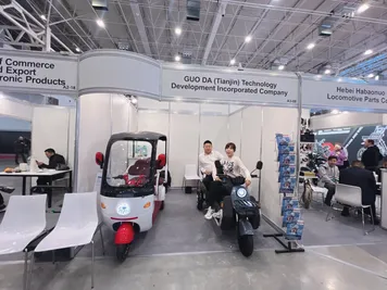 Blue Stylish 350W Electric Tricycle for Passenger & Cargo Use - detail 15