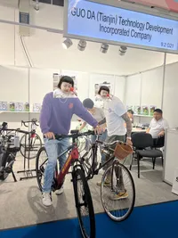Blue Stylish 350W Electric Tricycle for Passenger & Cargo Use - detail 16