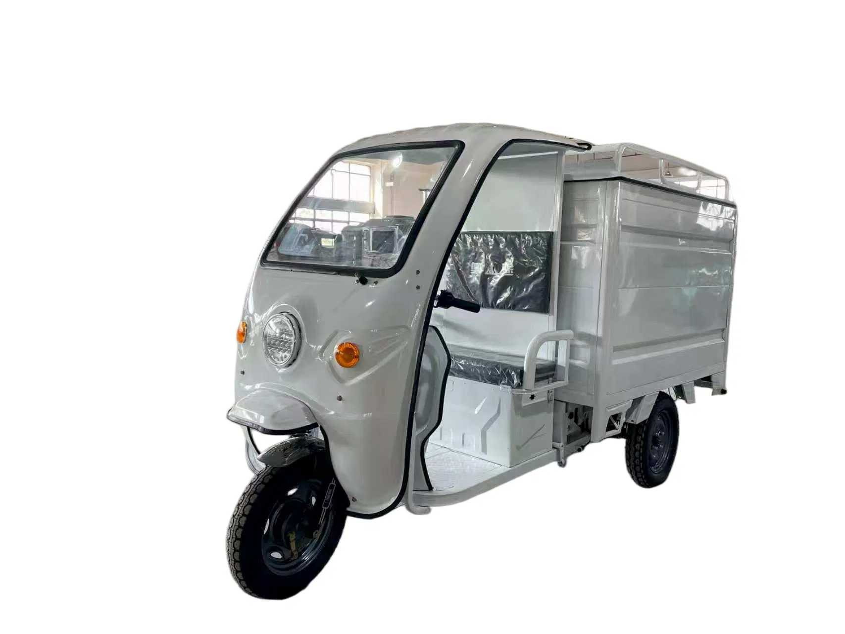 Reliable Heavy-Duty Electric Tricycle 3 Wheel Motor Tricycle 1.5m Closed Cargo Box Logistic Delivery Tricycle - Image 5
