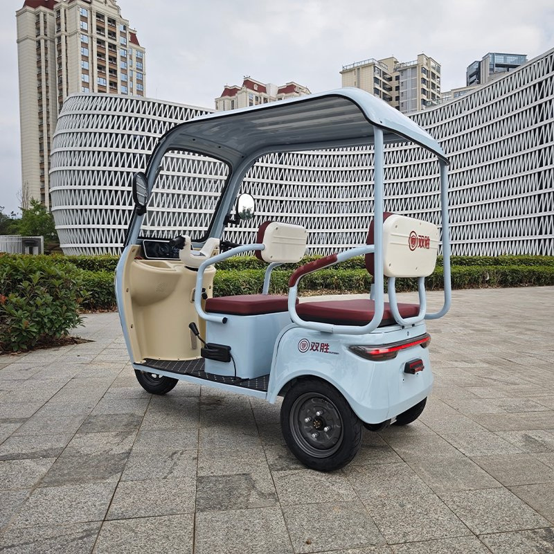 High Quality 8000W Motor 3-Wheel Electric Cargo Tricycle Open Body Electric Motorcycle Tricycles - Image 3