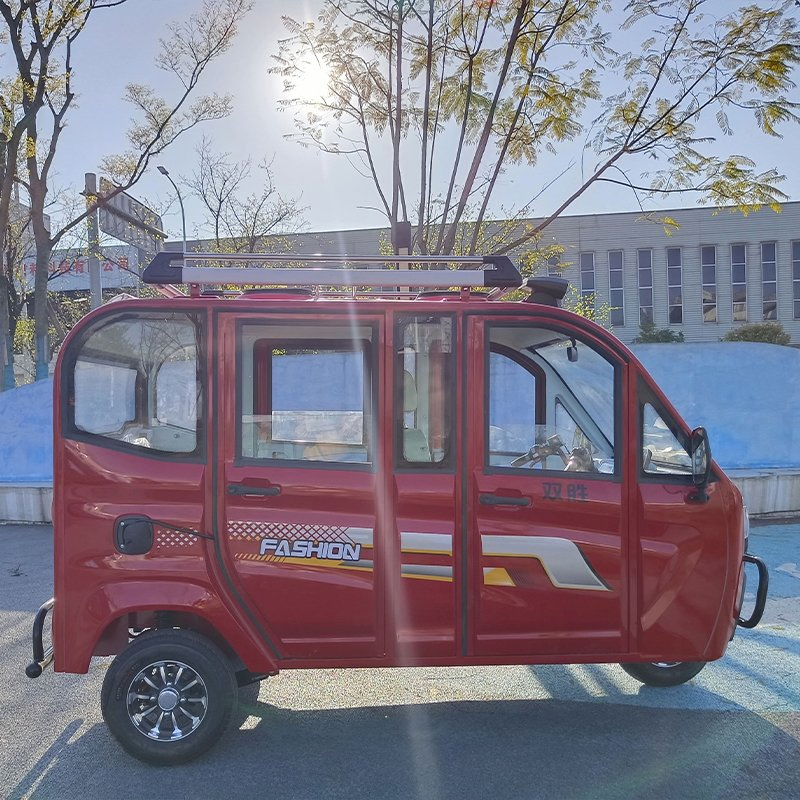Premium Closed Cabin 1200W Electric Cargo Tuk Tuk Three Wheeler OEM ODM with Electric Cargo Tricycle Capacity - Image 6